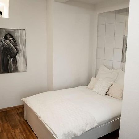 Ferienwohnung In Der Naehe Von Koeln Frechen Luaran gambar